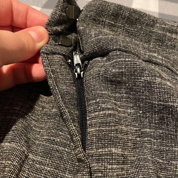 LOFT Outlet Belted Paperbag Skirt w/ Pockets Size 6 Petite - Picture 4 of 9